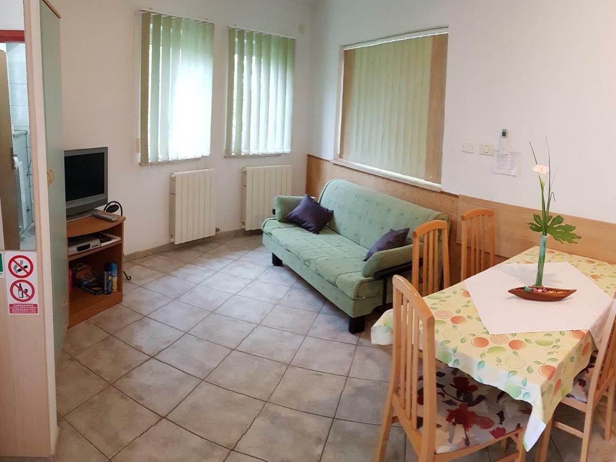 PUY Villa Noela מראה חיצוני תמונה