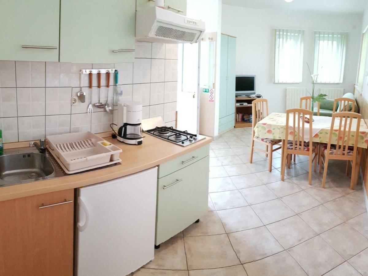 PUY Villa Noela מראה חיצוני תמונה